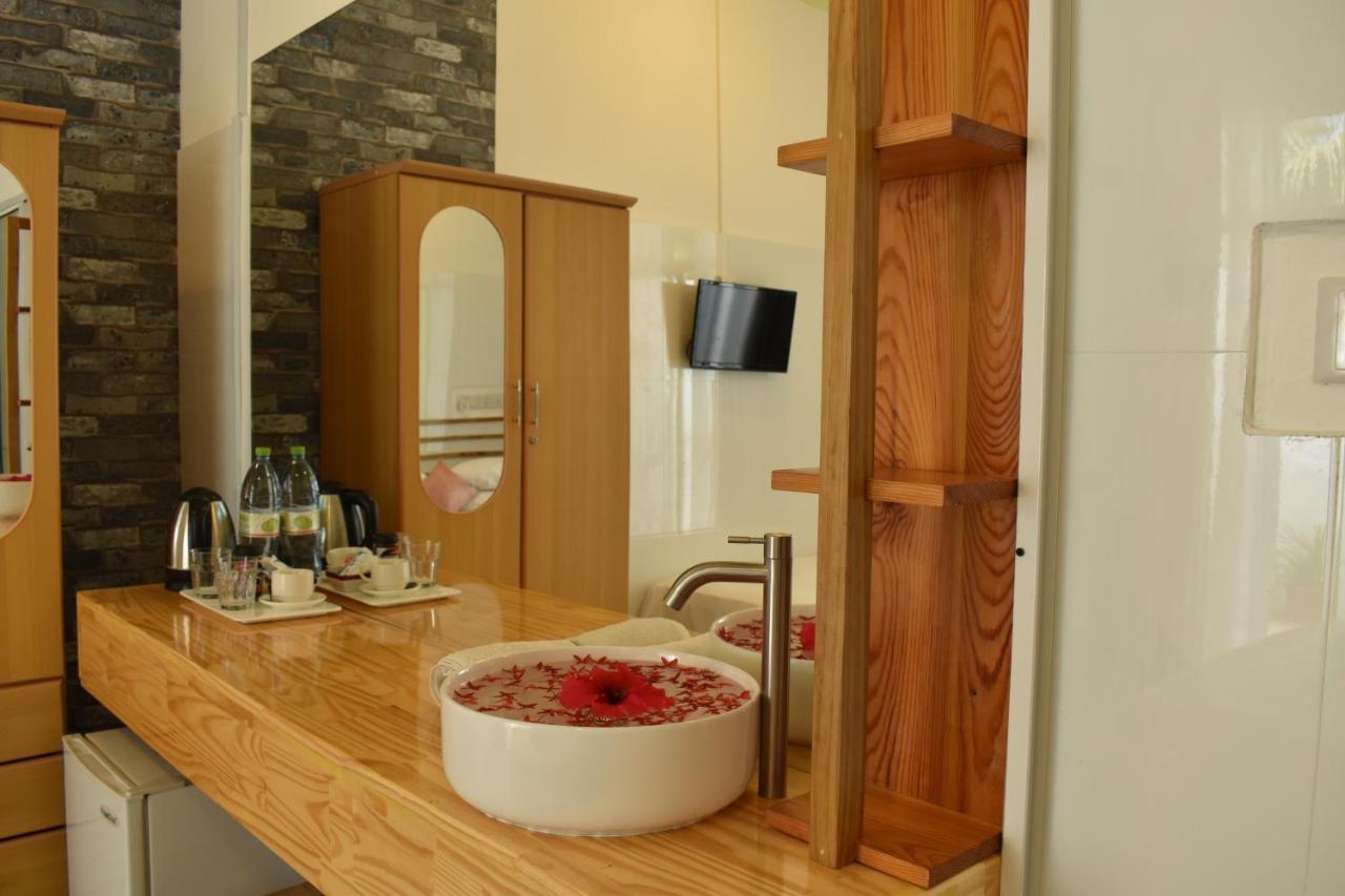 Palm Garden Hotel Тодо Екстериор снимка